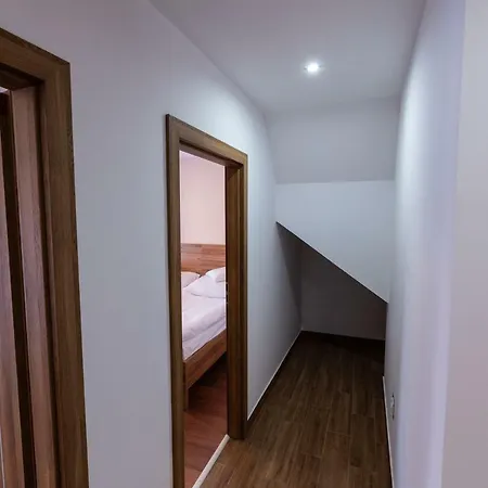 Zygfryd 28c 2 Apartament *